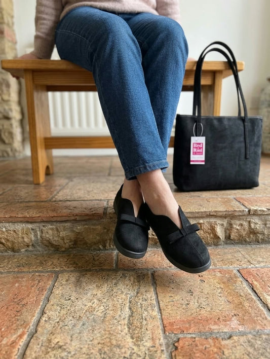 CHAUSSURE A NOEUD AVEC SAC