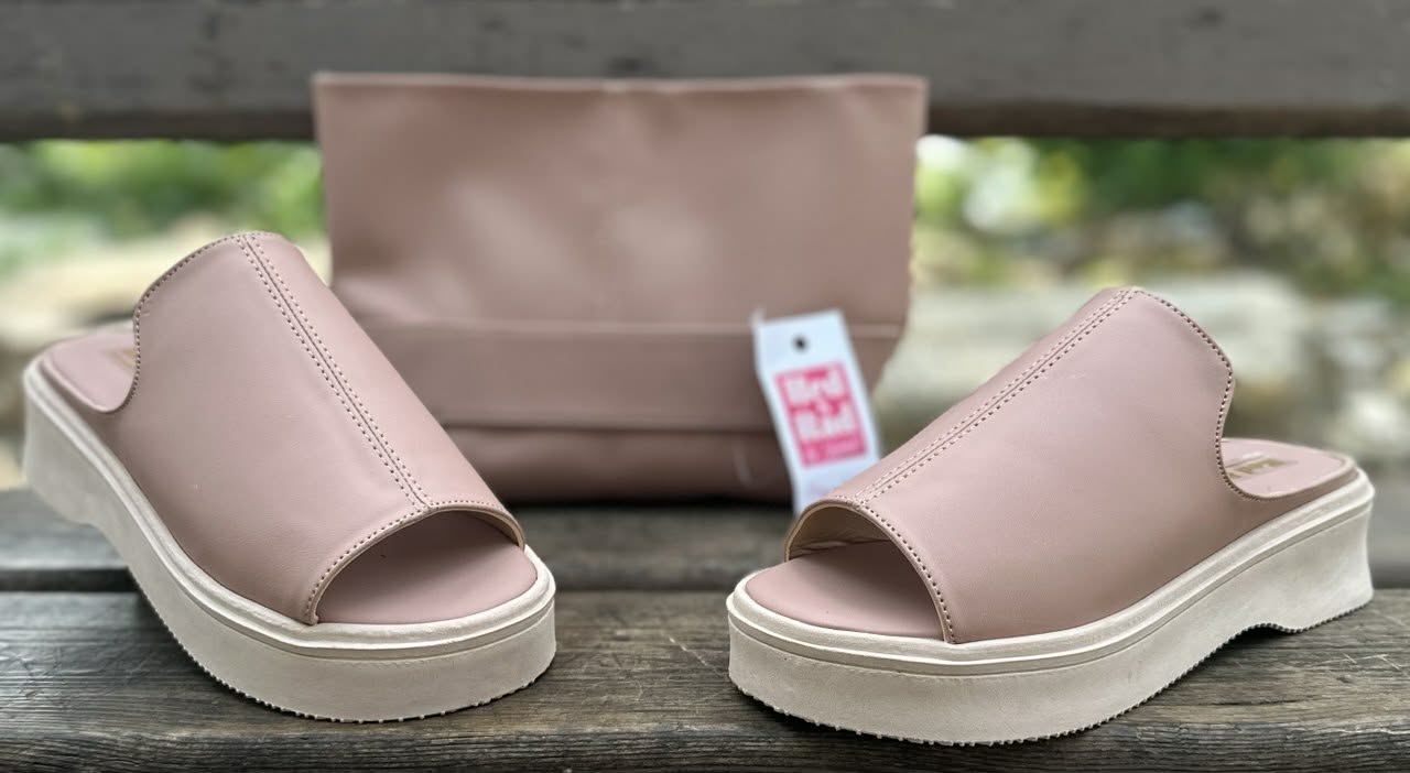 SABOT AVEC POCHETTE