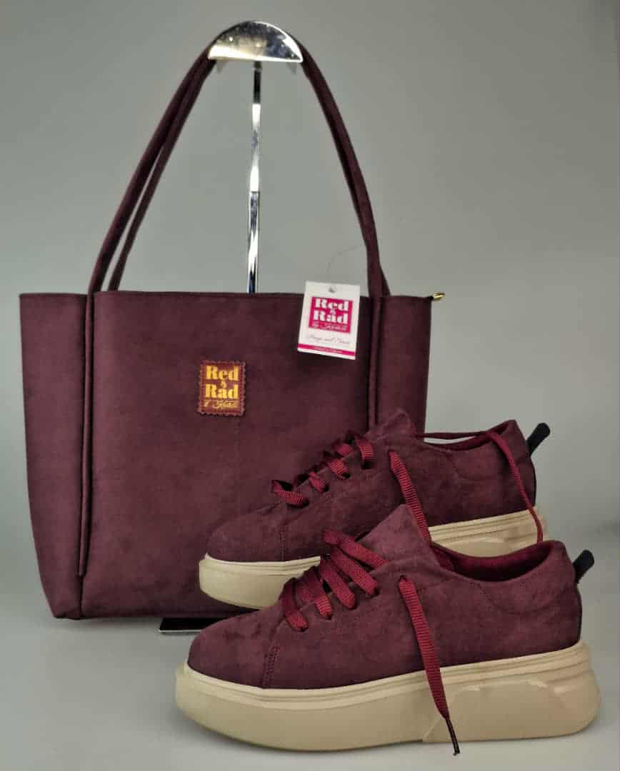 BASKET AVEC SAC DAIM