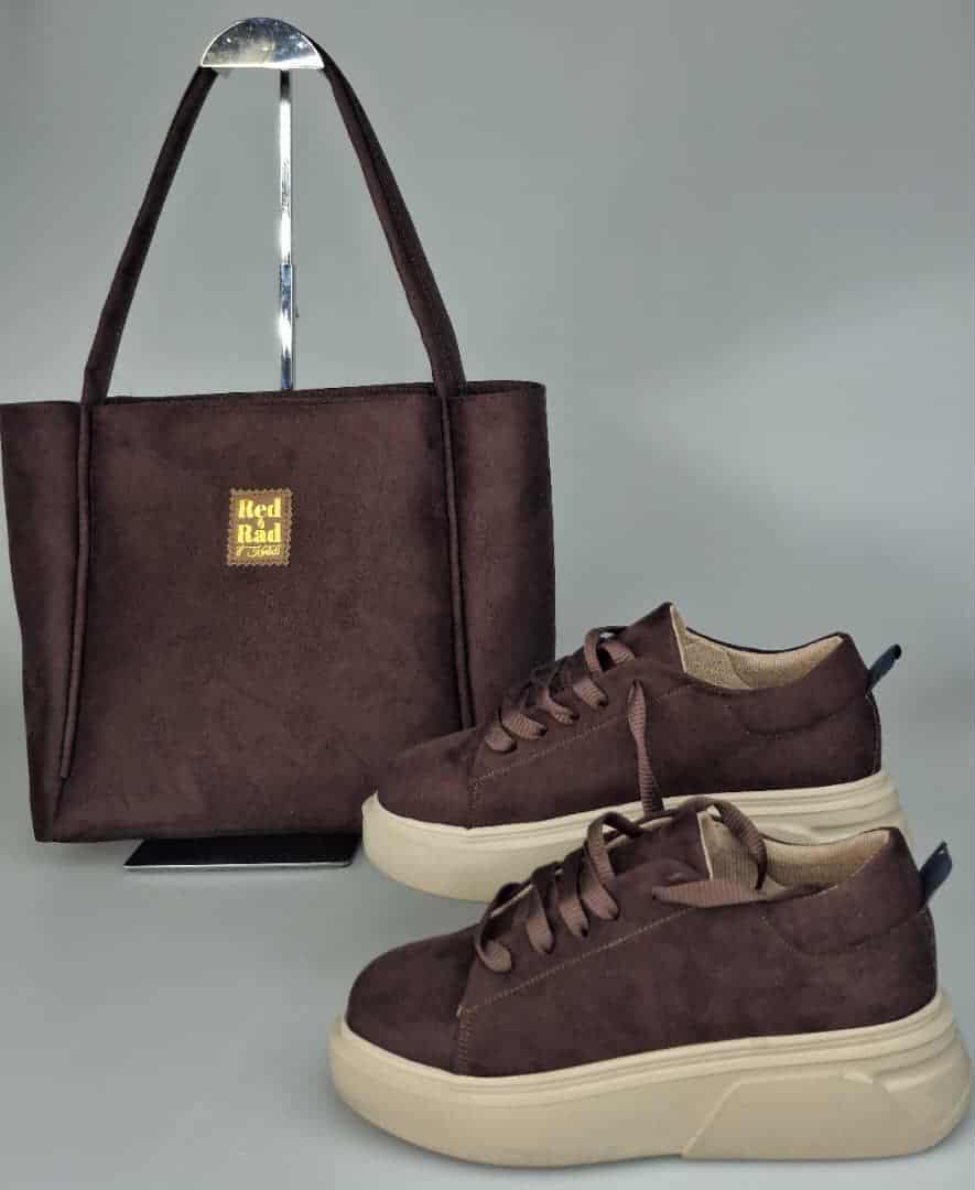 BASKET AVEC SAC DAIM