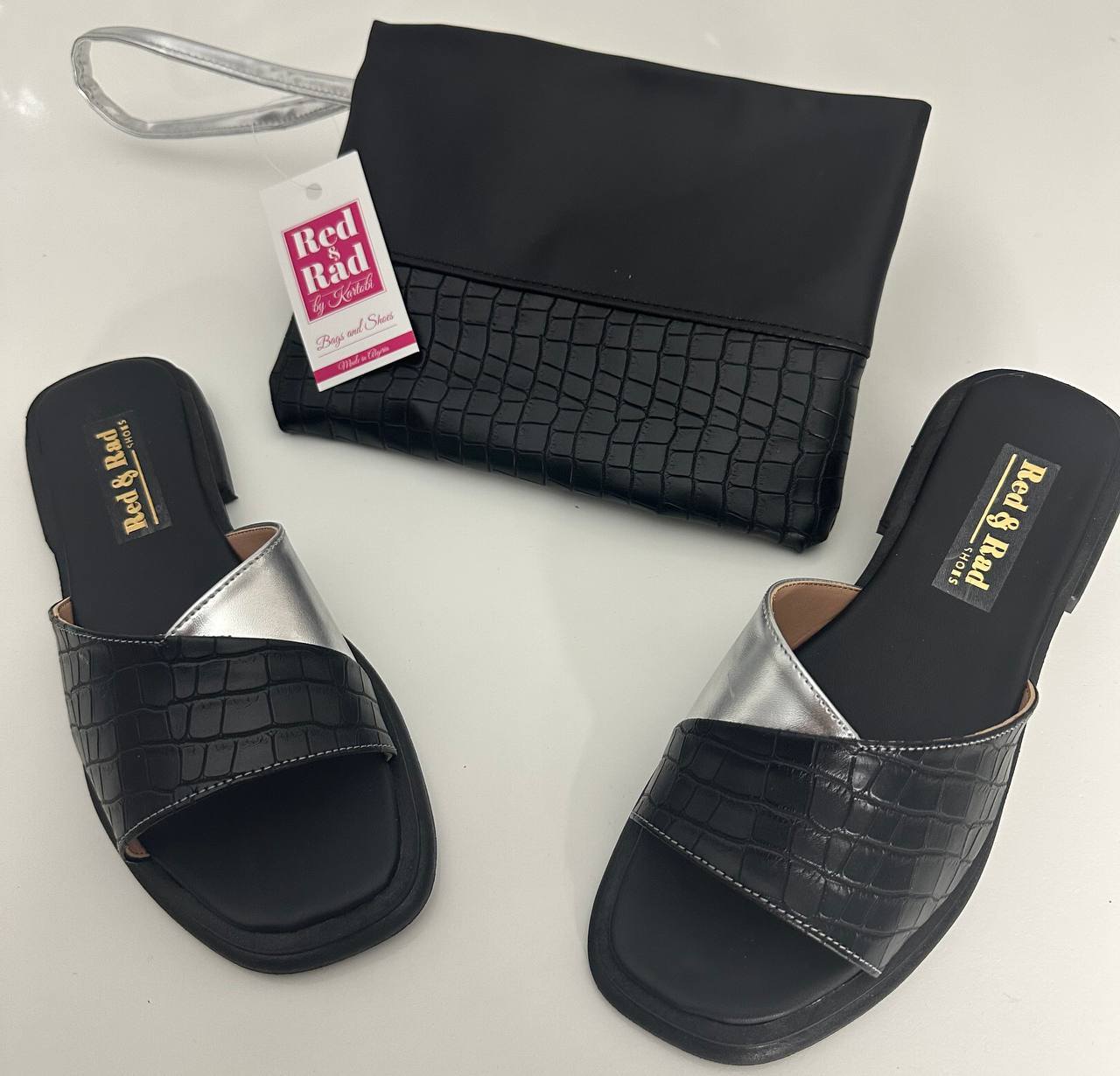 MULE CROCO PLATE AVEC POCHETTE