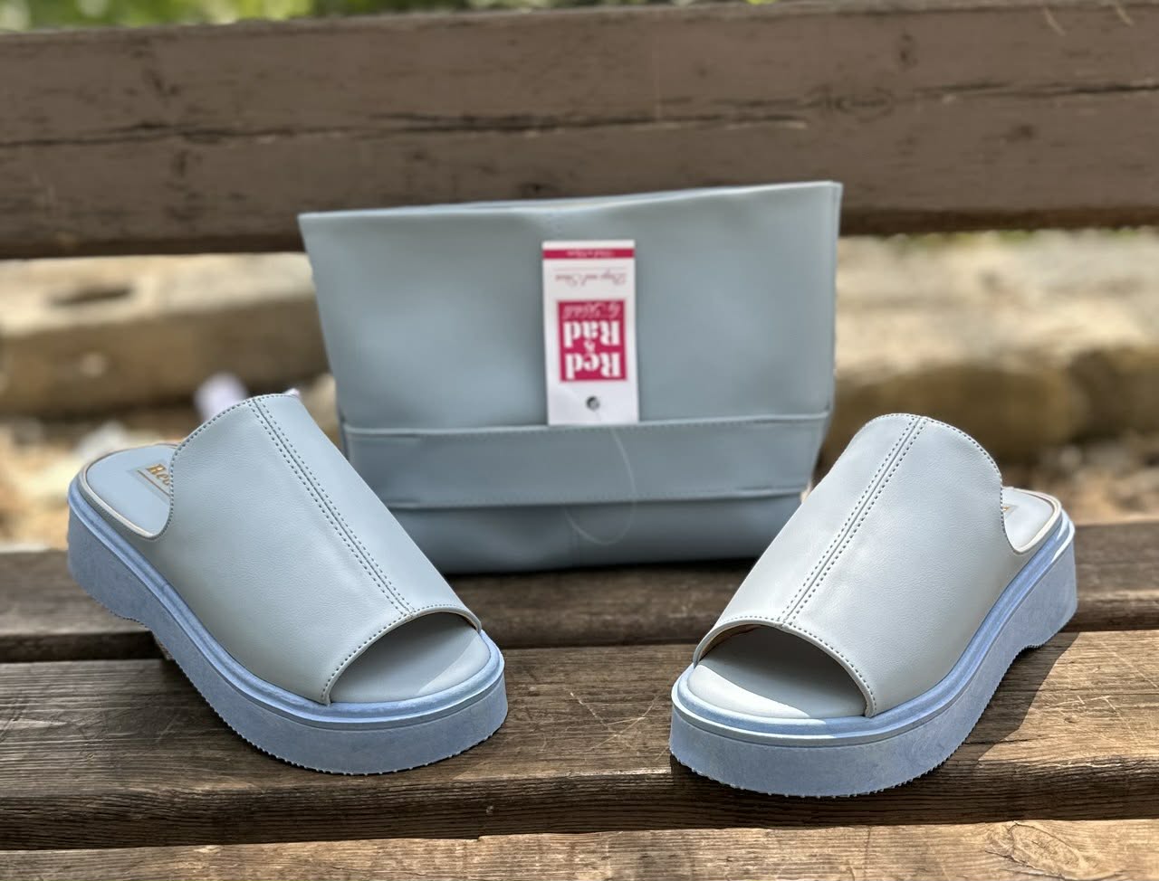 SABOT AVEC POCHETTE