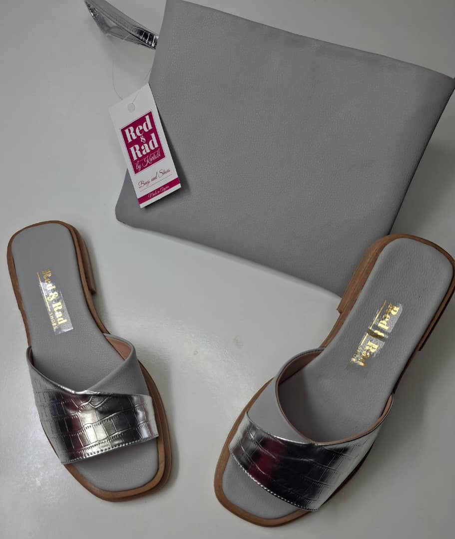MULE CROCO PLATE AVEC POCHETTE